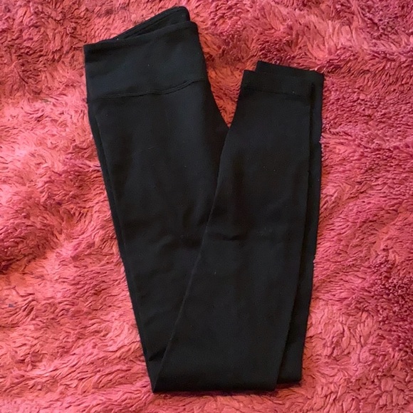 Lululemon Black Full Length Mid Rise Wunder Unders - Picture 9 of 10